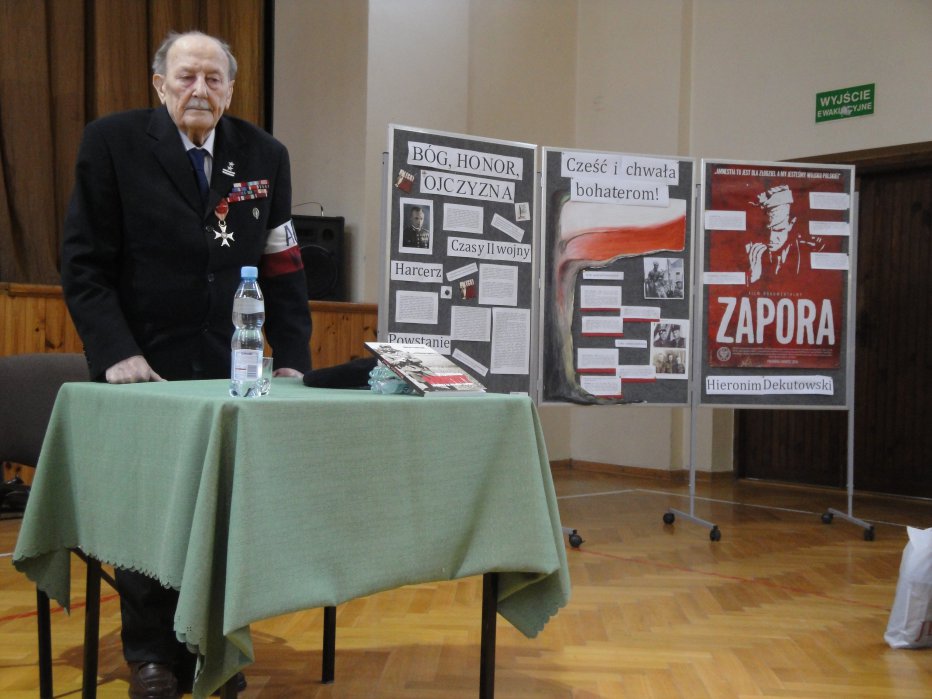 Nie żyje ppłk Marian Pawełczak ps. "Morwa", żołnierz AK - WiN, jeden z najbliższych wsp&oacute;łpracownik&oacute;w mjr Hieronima Dekutowskiego "Zapory".