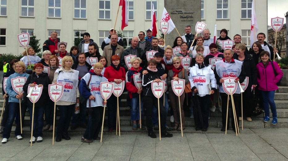 KOMUNIKAT Sekcji Krajowej Oświaty i Wychowania NSZZ &bdquo;Solidarność&rdquo; z demonstracji pod MEN 12 września br.