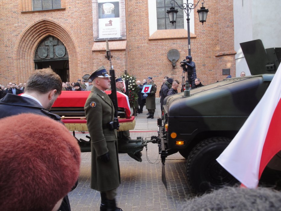 Pożegnaliśmy Premiera pierwszego niekomunistycznego Rządu RP, ś.p. Jana Olszewskiego-Warszawa, dn. 16.02.2019 r.